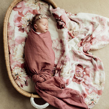 Mulberry Swaddle